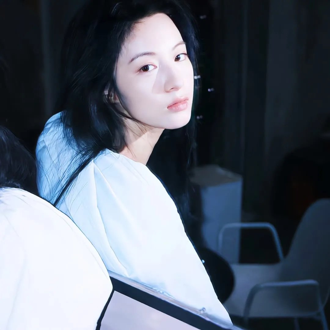 初恋重逢与白月光谈一场黄昏恋